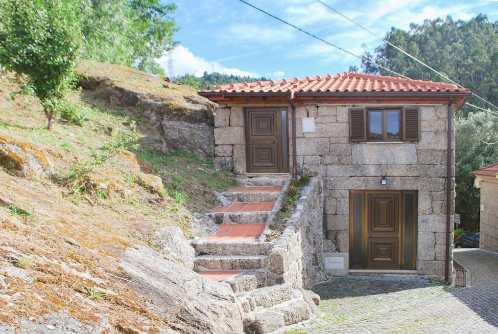 Retiro De Varzeas . Casa De Turismo Rural ヴィエイラ・ド・ミーニョ エクステリア 写真